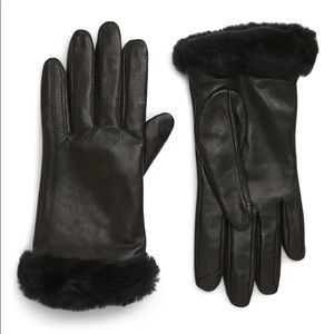 UGG Black Leather Gloves with Fur Trim small NWT
